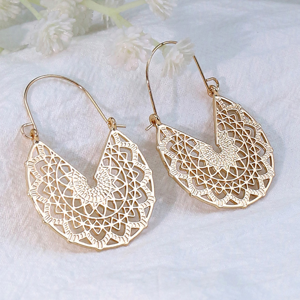 Pendientes colgantes de hojas  - Indian Wedding Supply reseña y precio
